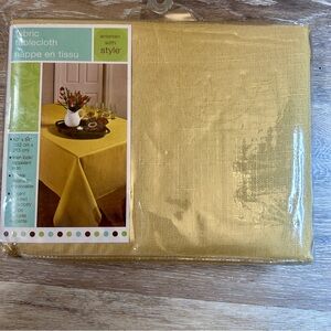 🟡 Benson Mills Linen Look Tablecloth– Wrinkle Resistant,60”x84” Rectangular-Oval